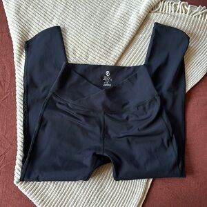 Born primitive legging size medium